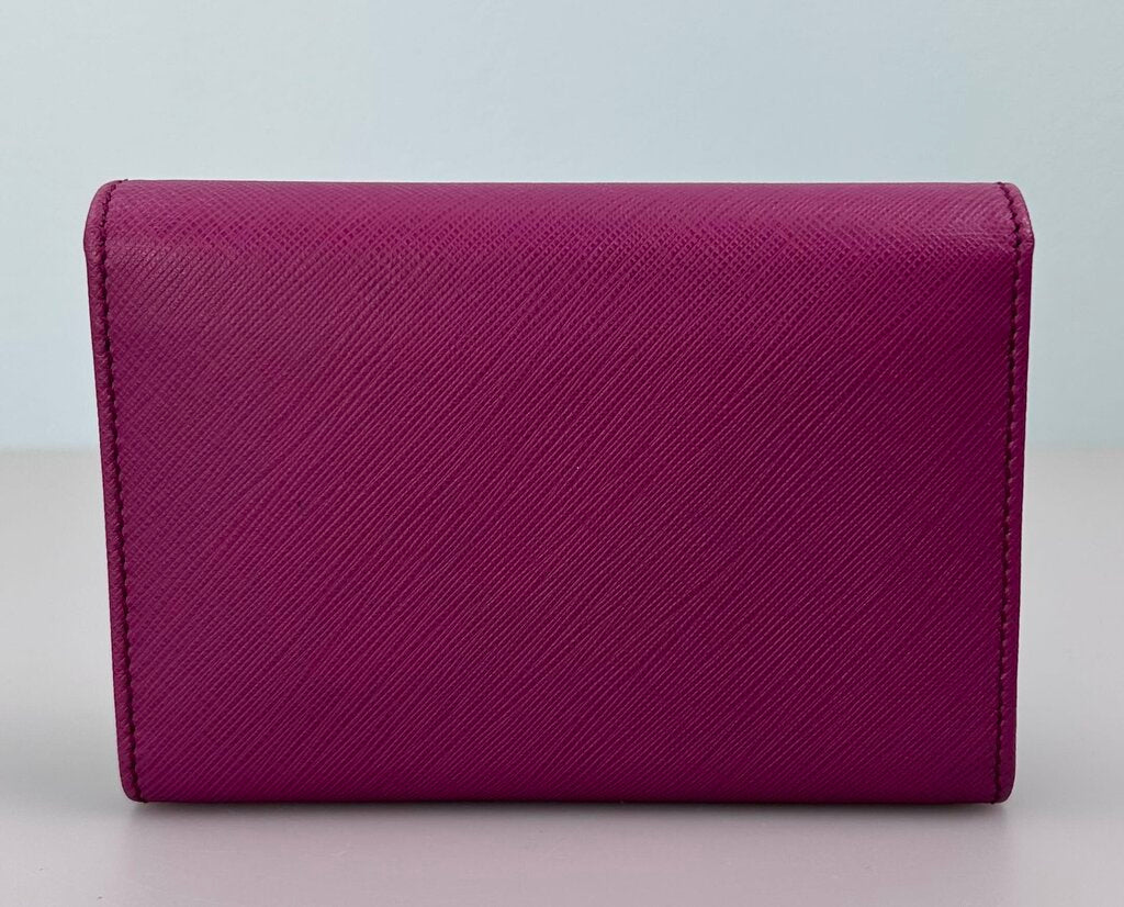 Salvatore Ferragamo Gancini saffiano leather wallet