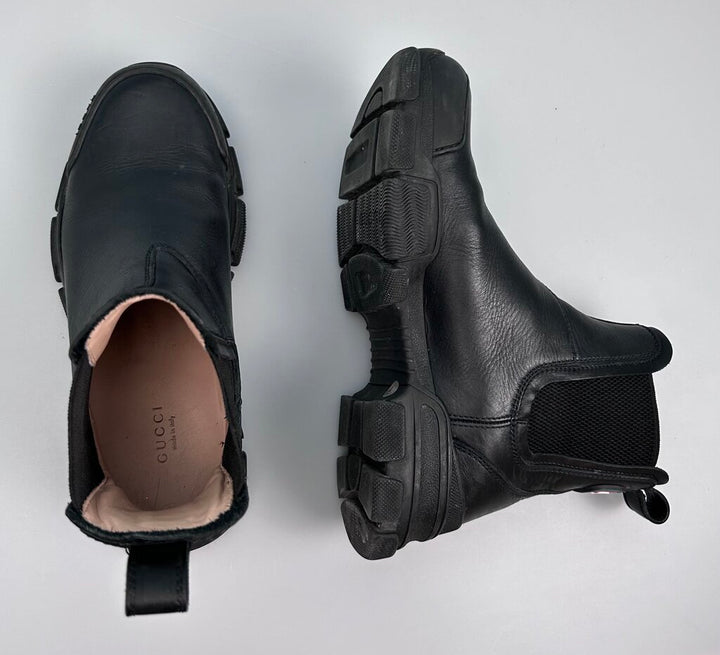 Gucci "Leon" lug sole leather chelsea boot (size 8.5)