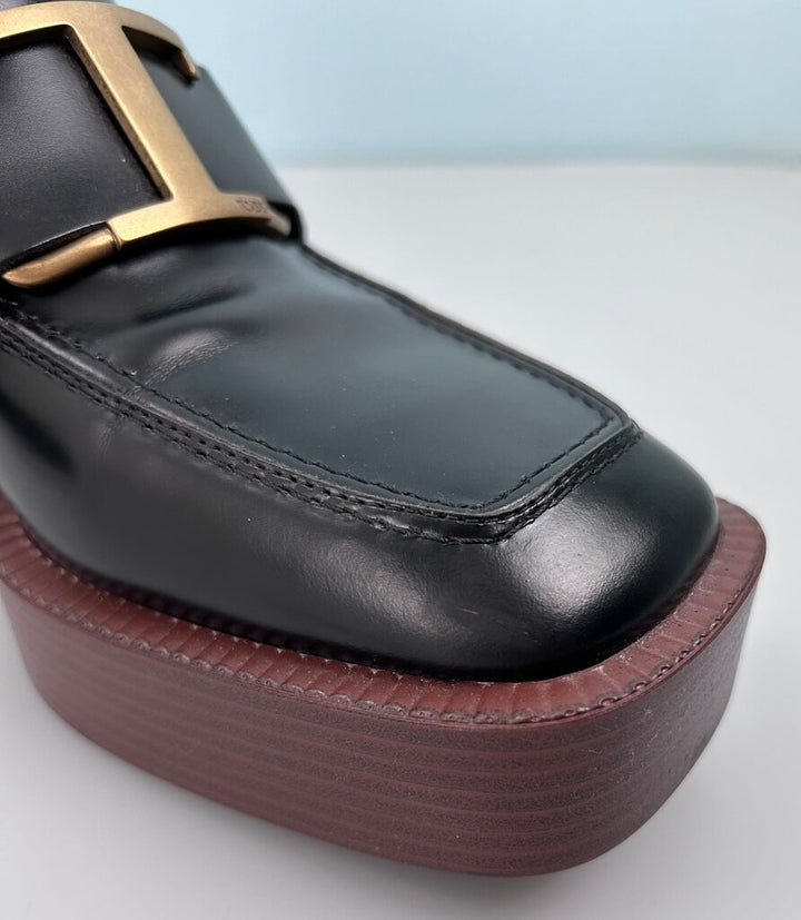Tod's Gomma heeled leather loafer (size 6.5)