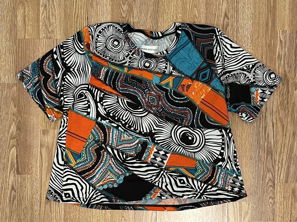 Melanie Jacqueline multi pattern tee (M/L)