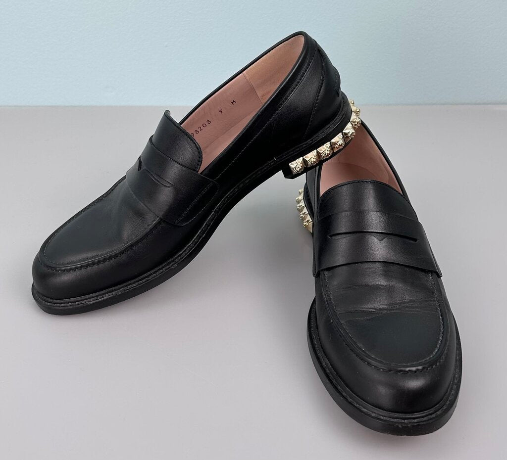 Stuart Weitzman rose studded heel leather loafer (size 9)