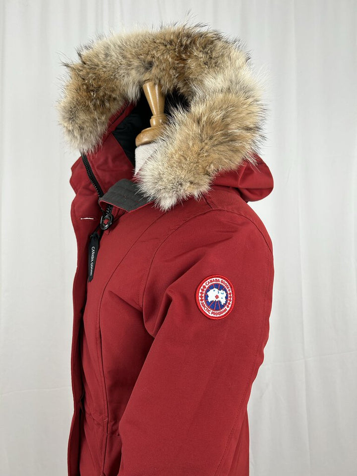Canada Goose Kensington Parka w/ fur lined hood